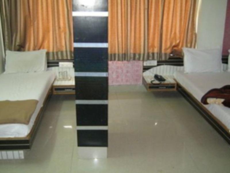 Angan Residency Hotel Ahmedabad Exterior photo